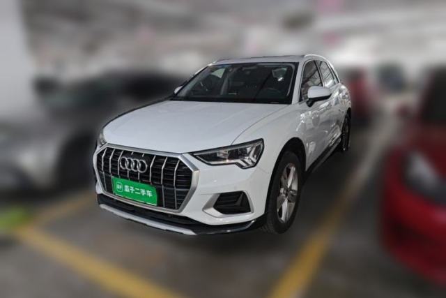 Used Audi Q3 2019 40 TFSI Fashionable and Elegant Model