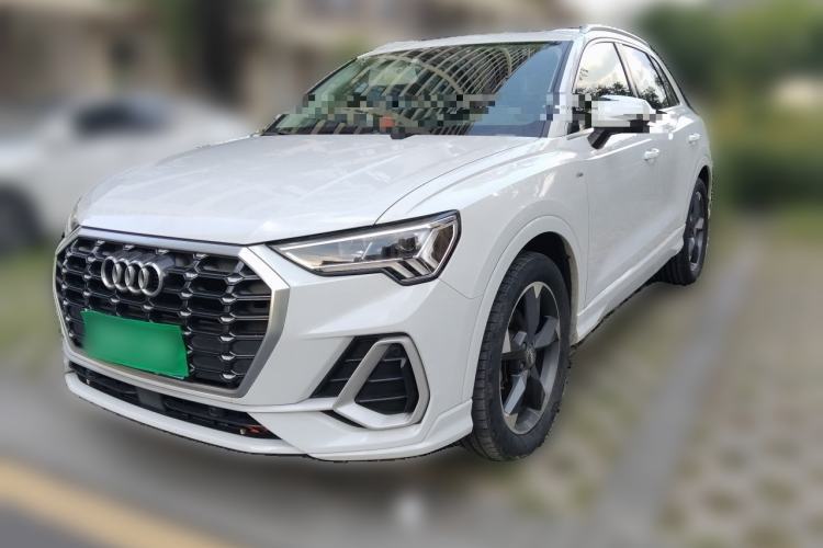 Used Audi Q3 2019 35 TFSI Fashion Dynamic Model Guazi used car, China used car export, Used car for sale, Used cars, Cheapest cars for sale