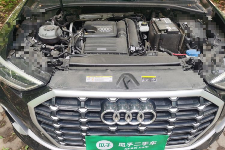 Used Audi Q3 2020 35 TFSI Fashion Dynamic Model Engine Bay