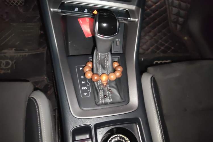 Used Audi Q3 2020 35 TFSI Ambition Dynamic Edition Gear Lever