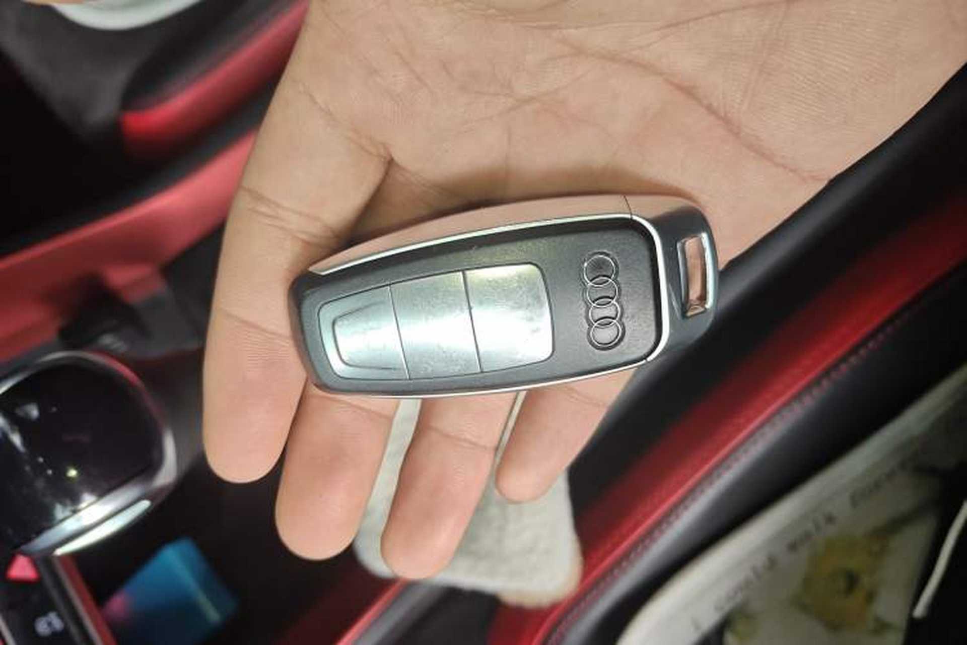 Used Audi Q3 2020 35 TFSI Fashion Dynamic Model Interior 1