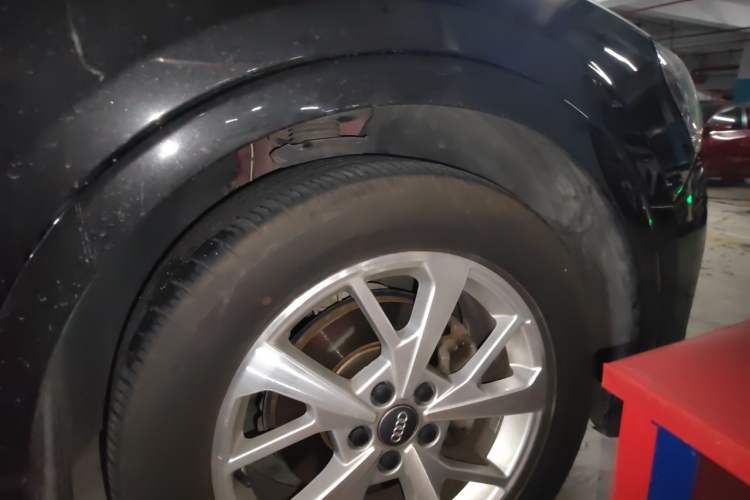 Used Audi Q3 2020 35 TFSI Ambition Dynamic Edition Right Front Wheel Hub