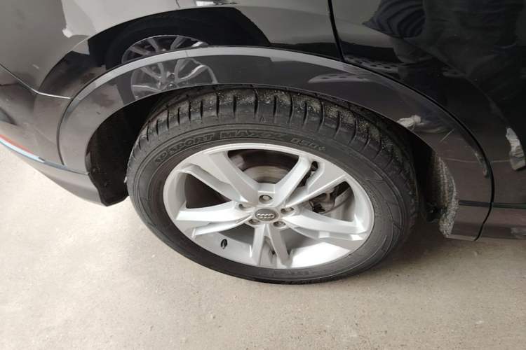 Used Audi Q3 2020 35 TFSI Fashionable and Elegant Model Right Rear Wheel Hub