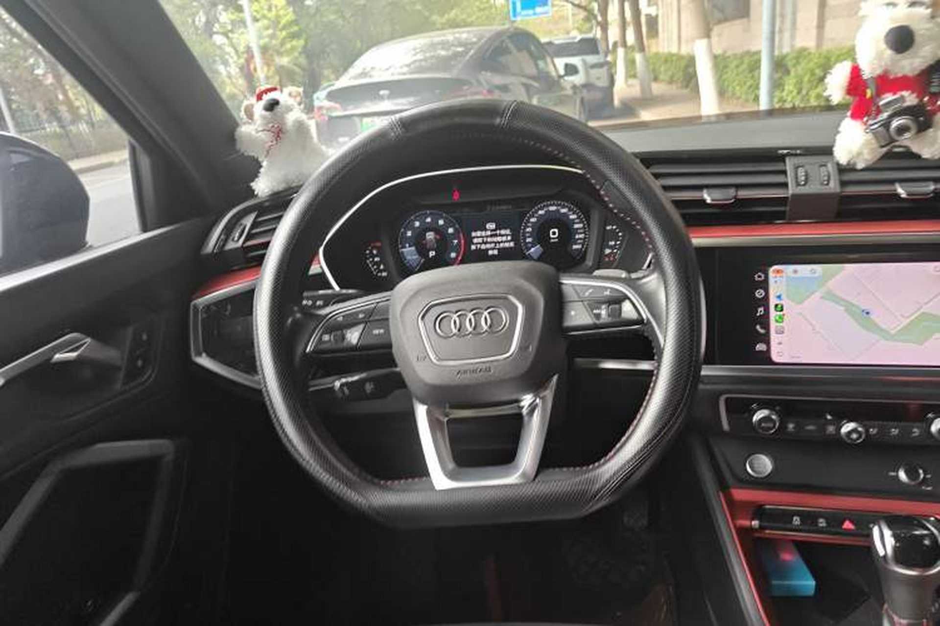 Used Audi Q3 2020 35 TFSI Fashion Dynamic Model Steering Wheel