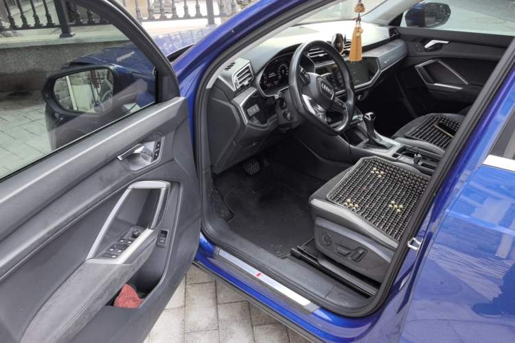 Used Audi Q3 2020 35 TFSI Ambition Dynamic Edition Driver Seat