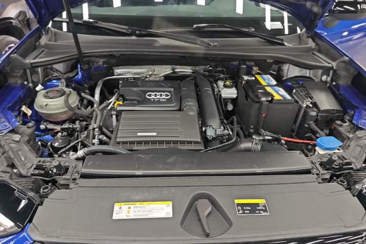 Used Audi Q3 2020 35 TFSI Fashion Dynamic Model Engine Bay