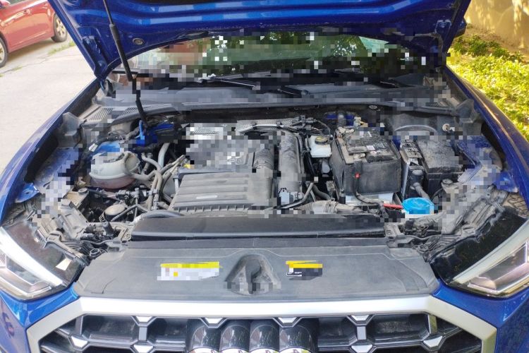 Used Audi Q3 2020 35 TFSI Fashion Dynamic Model Engine Bay
