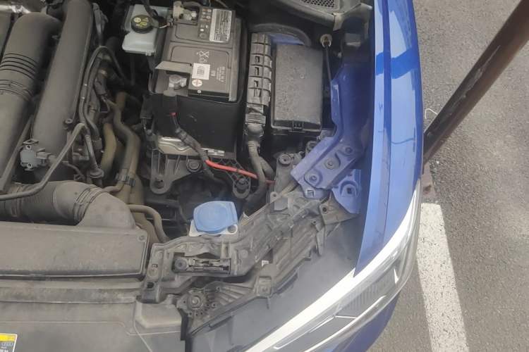 Used Audi Q3 2020 35 TFSI Ambition Style Edition Engine Bay Left