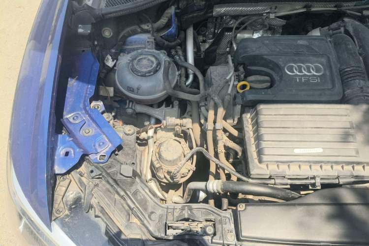 Used Audi Q3 2020 35 TFSI Ambition Dynamic Edition Engine Bay Right