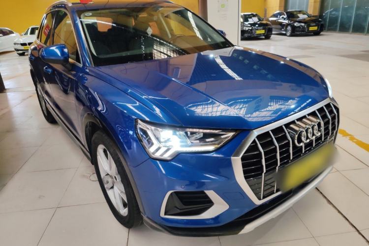 Used Audi Q3 2020 35 TFSI Fashionable and Elegant Model Exterior 1