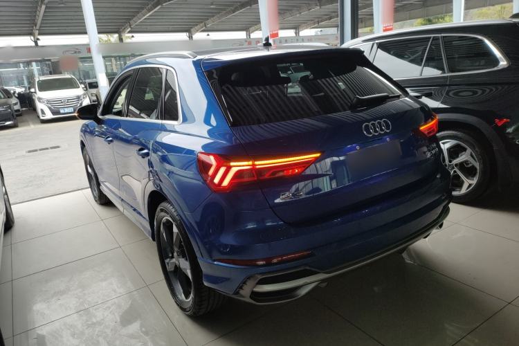 Used Audi Q3 2020 35 TFSI Fashion Dynamic Model Exterior 2