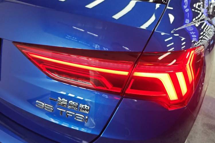 Used Audi Q3 2020 35 TFSI Fashion Dynamic Model Exterior 3