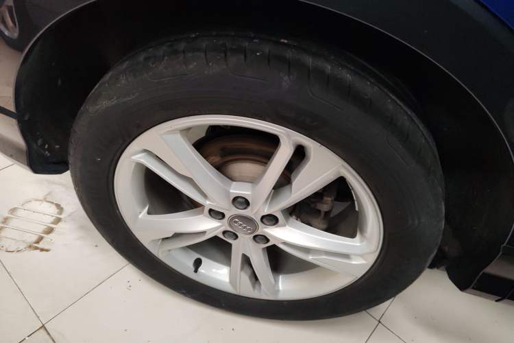 Used Audi Q3 2020 35 TFSI Fashionable and Elegant Model Exterior 5