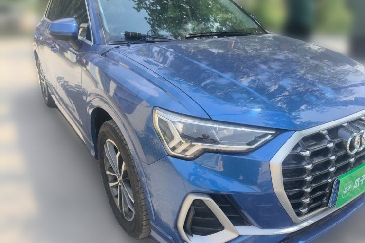 Used Audi Q3 2020 35 TFSI Ambition Dynamic Edition Front Right 45 Deg