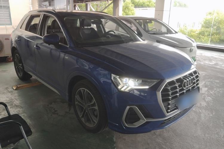 Used Audi Q3 2020 40 TFSI Fashion Dynamic Model Front Right 45 Deg