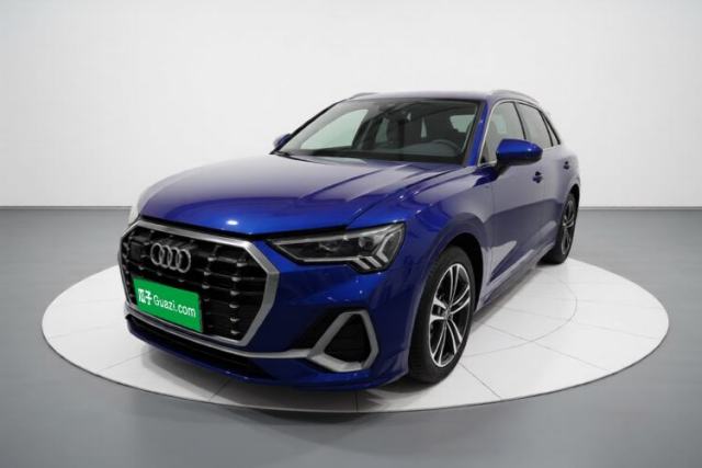 Używany Audi Q3 2020 40 TFSI Fashion Dynamic Model