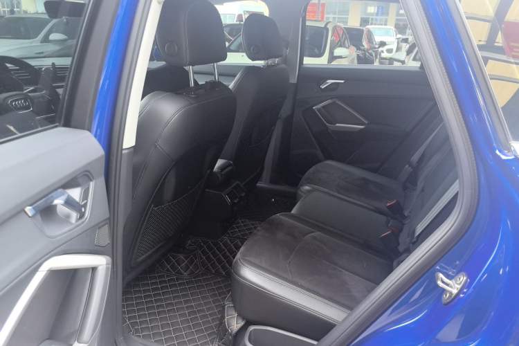Used Audi Q3 2020 35 TFSI Ambition Dynamic Edition Interior 2