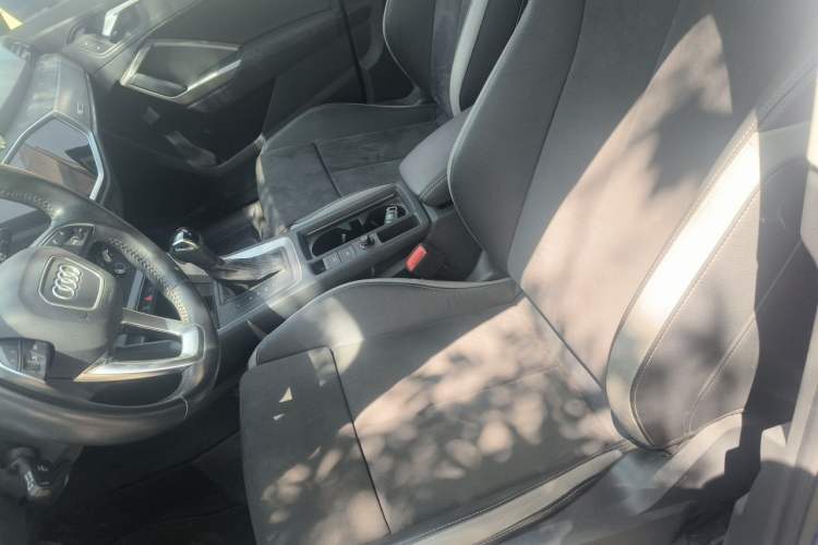 Used Audi Q3 2020 35 TFSI Ambition Dynamic Edition Left Front Seat