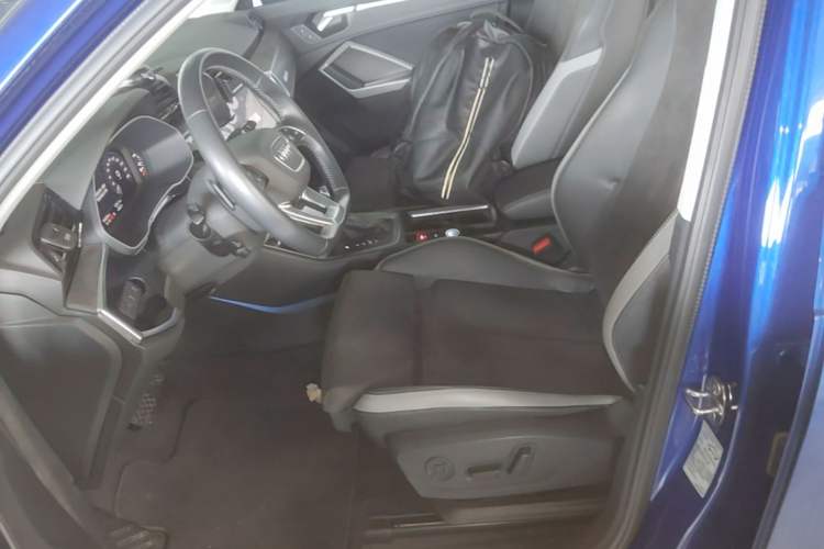 Used Audi Q3 2020 40 TFSI Fashion Dynamic Model Left Front Seat