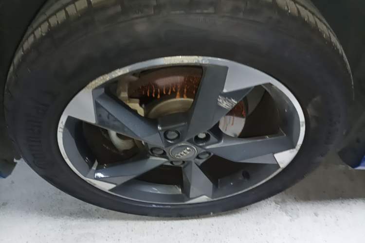 Used Audi Q3 2020 35 TFSI Fashion Dynamic Model Left Front Wheel Hub