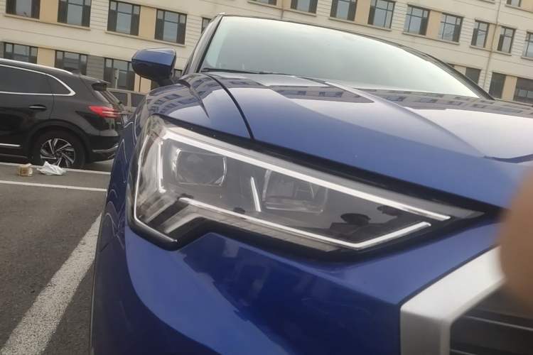 Used Audi Q3 2020 35 TFSI Ambition Style Edition Right Front Headlight