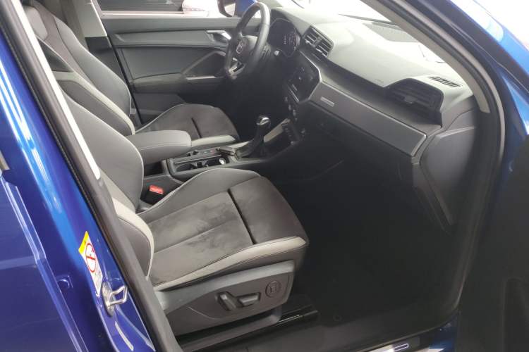 Used Audi Q3 2020 35 TFSI Fashion Dynamic Model Right Front Seat