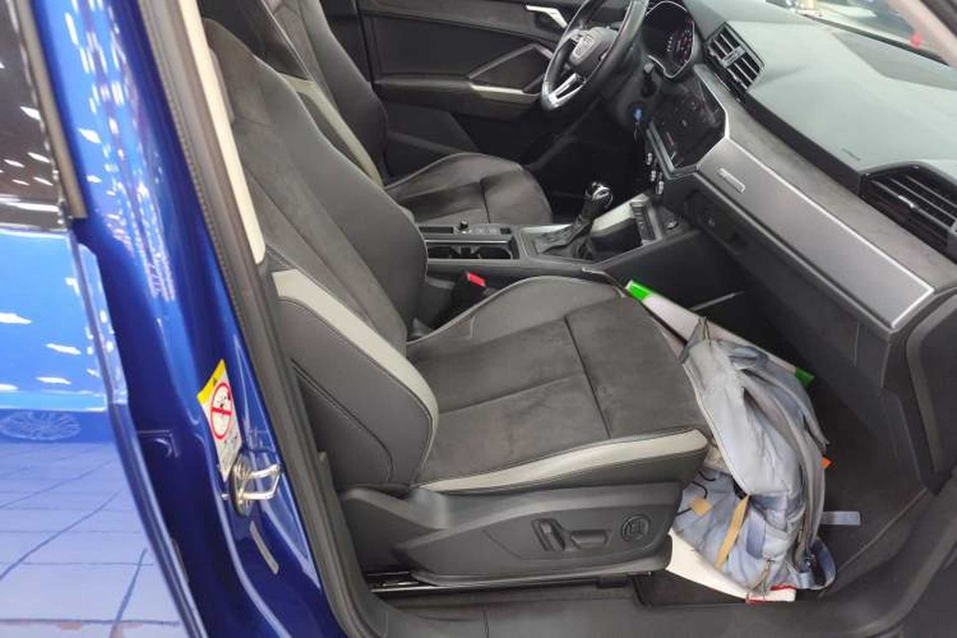 Used Audi Q3 2020 35 TFSI Ambition Dynamic Edition Right Front Seat