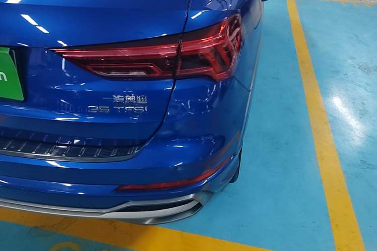 Used Audi Q3 2020 35 TFSI Fashion Dynamic Model Right Rear Taillight