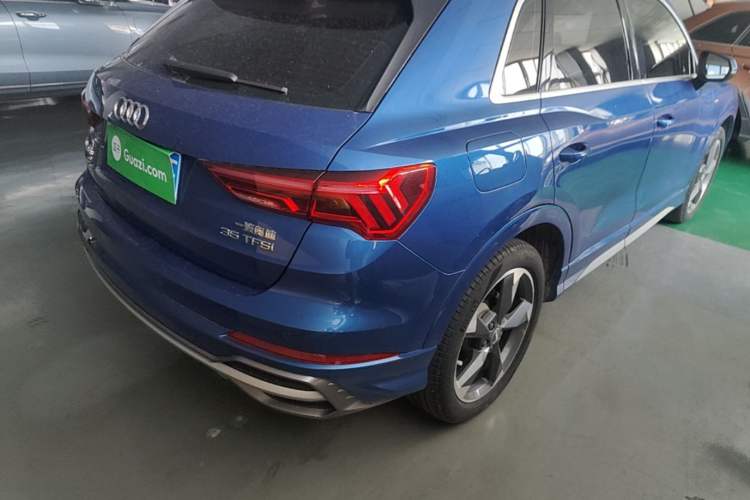 Used Audi Q3 2020 35 TFSI Fashion Dynamic Model Right Rear Taillight