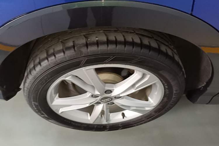 Used Audi Q3 2020 35 TFSI Fashionable and Elegant Model Right Rear Wheel Hub