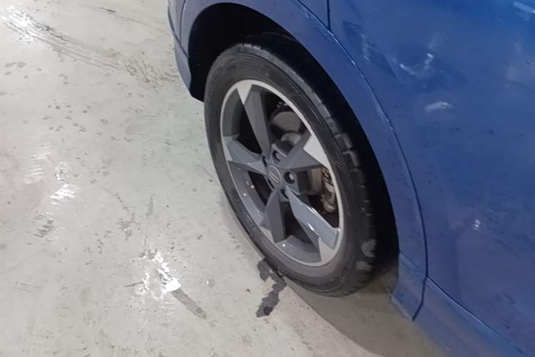 Used Audi Q3 2020 35 TFSI Fashion Dynamic Model Right Rear Wheel Hub