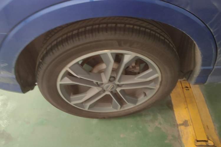 Used Audi Q3 2020 40 TFSI Fashion Dynamic Model Right Rear Wheel Hub