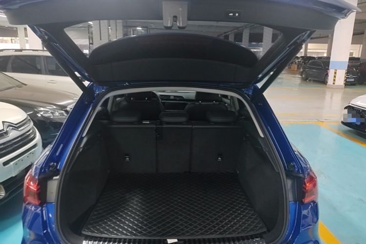 Used Audi Q3 2020 35 TFSI Fashion Dynamic Model Trunk