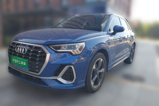 Ojetý Audi Q3 2020 35 TFSI Fashion Dynamic Model