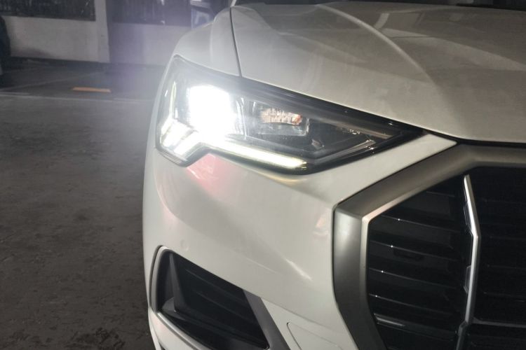 Used Audi Q3 2020 35 TFSI Ambition Style Edition Right Front Headlight