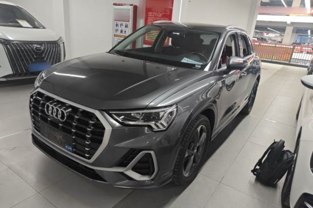 Used Audi Q3 2020 35 TFSI Fashion Dynamic Model