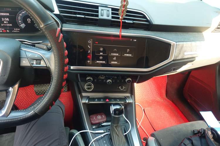 Used Audi Q3 2020 35 TFSI Fashion Dynamic Model Audio And AC Panel