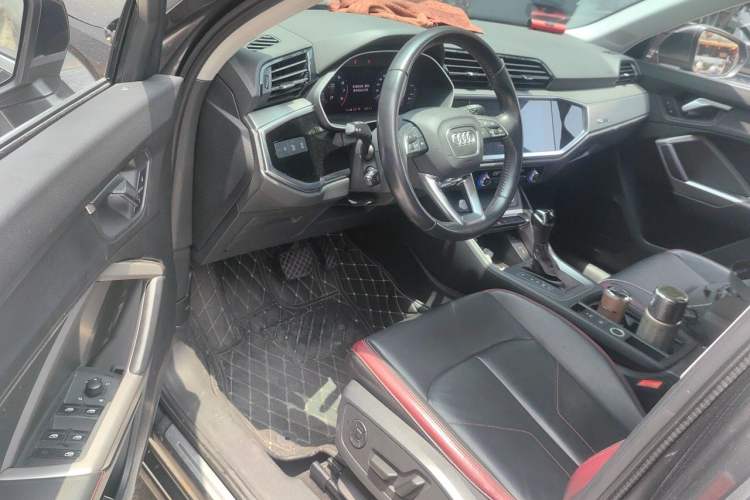 Used Audi Q3 2020 35 TFSI Fashionable and Elegant Model Driver Seat