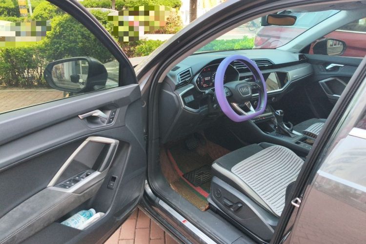 Used Audi Q3 2020 35 TFSI Fashion Dynamic Model Driver Seat