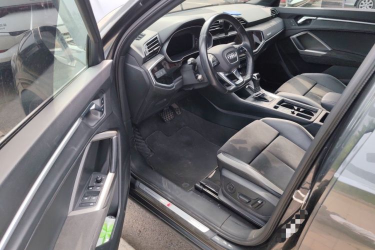 Used Audi Q3 2020 40 TFSI Fashion Dynamic Model Driver Seat