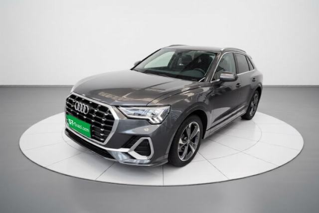 Używany Audi Q3 2020 35 TFSI Fashion Dynamic Model