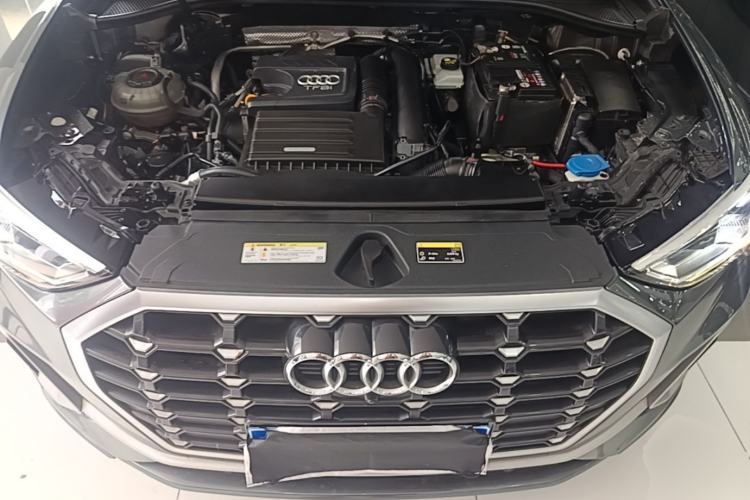 Used Audi Q3 2020 35 TFSI Fashion Dynamic Model Engine Bay