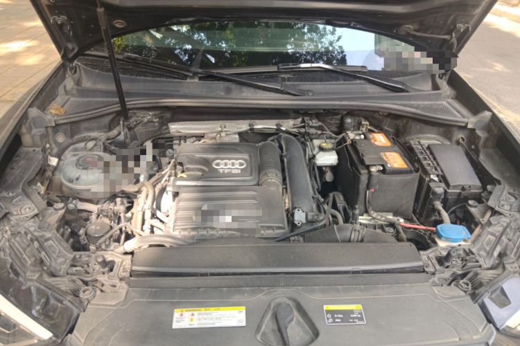 Used Audi Q3 2020 35 TFSI Fashion Dynamic Model Engine Bay