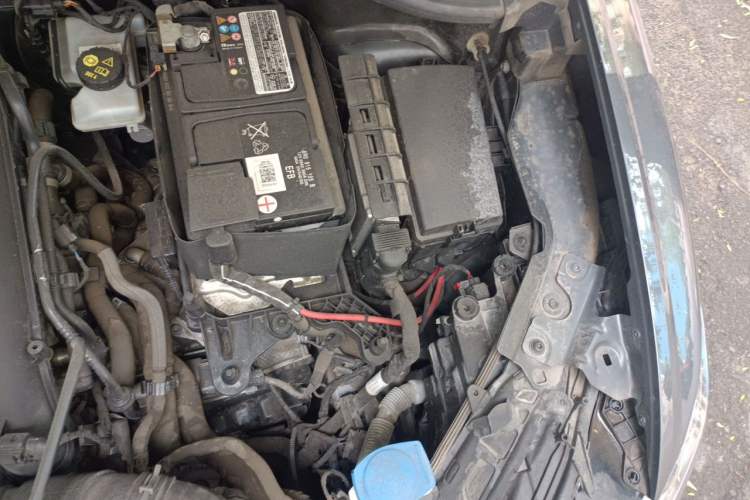 Used Audi Q3 2020 35 TFSI Fashion Dynamic Model Engine Bay Left