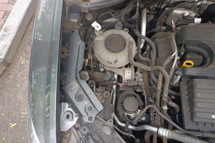 Used Audi Q3 2020 35 TFSI Fashion Dynamic Model Engine Bay Right