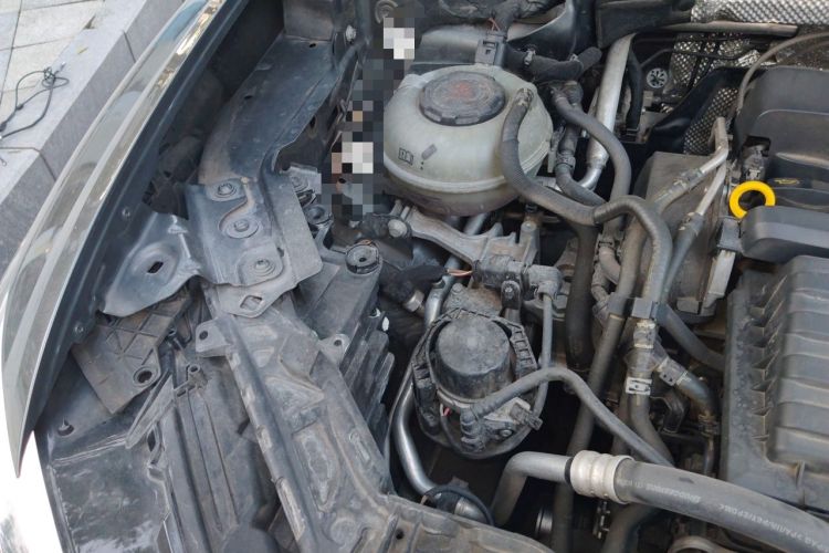 Used Audi Q3 2020 35 TFSI Fashion Dynamic Model Engine Bay Right