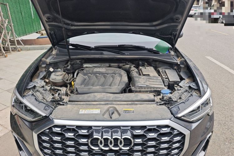 Used Audi Q3 2020 40 TFSI Fashion Dynamic Model Engine Bay
