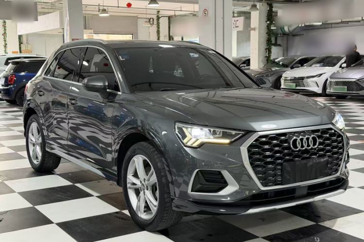 Used Audi Q3 2020 35 TFSI Fashionable and Elegant Model Exterior 4