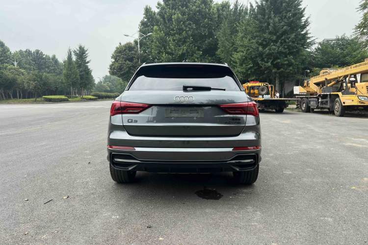 Used Audi Q3 2020 40 TFSI Fashion Dynamic Model Exterior 5