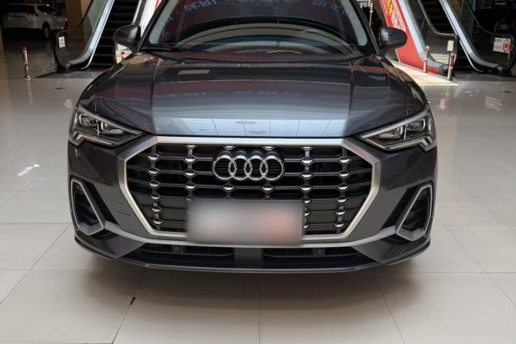 Used Audi Q3 2020 40 TFSI Fashion Dynamic Model Exterior 6